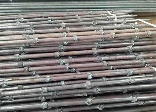 腾冲隧道钢花管